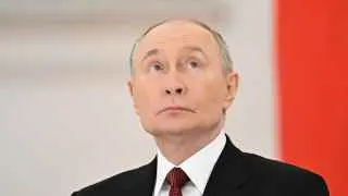 Путин призвал страну работать «как&nbsp;в&nbsp;годы Великой Отечественной» и&nbsp;пообещал продолжение «зоны безопасности» у&nbsp;границы с&nbsp;Украиной