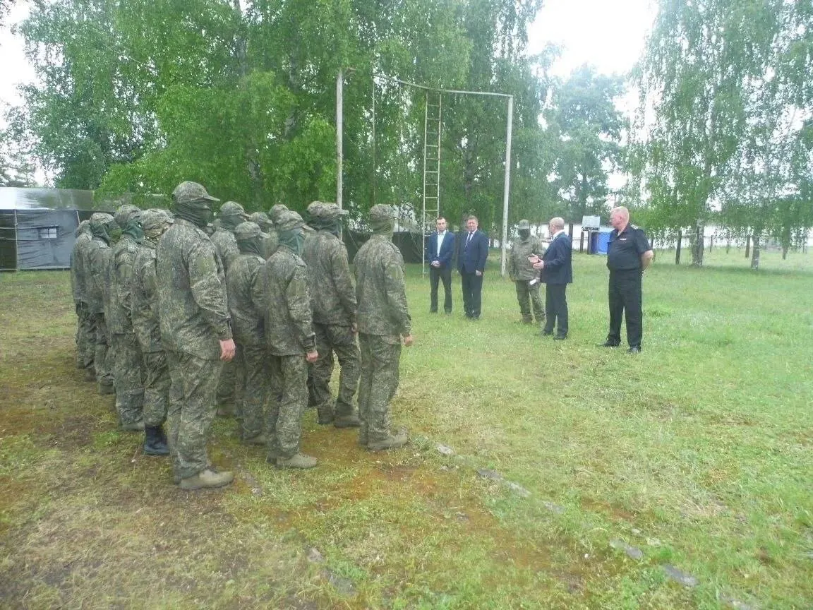 В республике создано региональное подразделение для противодействия БПЛА: бойцы прошли двухнедельную подготовку и с 1 июня заступают на дежурства. Подразделение комплектует военкомат и связано с Минобороны.