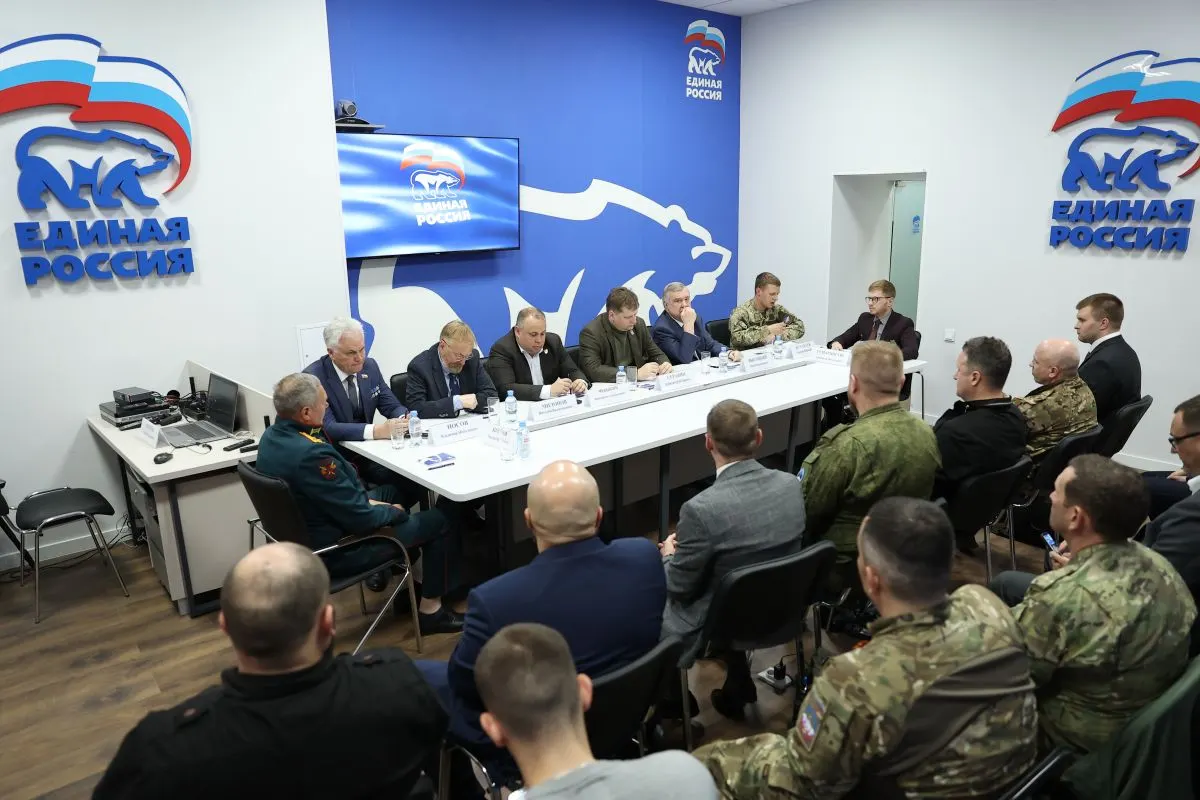 На предварительном голосовании зарегистрировались 68 участников боевых действий в Украине. Праймериз выберут кандидатов на выборы в Госдуму, Заксобрание и муниципальный совет; заочное голосование пройдёт с 25 по 31 мая.