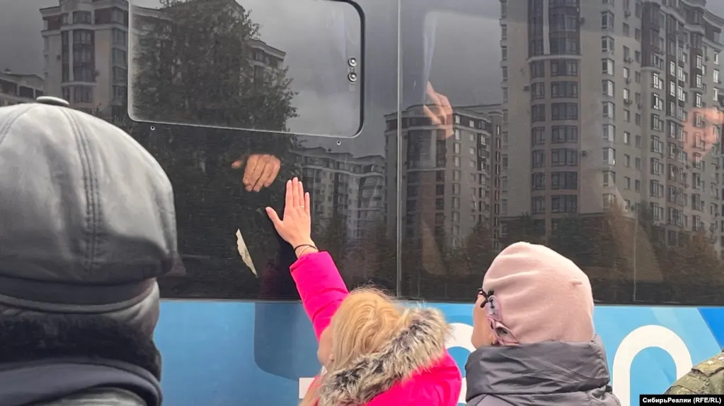 В Волгоградской области прошли учебные сборы по массовой мобилизации: мобилизационные работники из нескольких регионов обменивались опытом, отрабатывали документацию и организационные процедуры мирного времени.