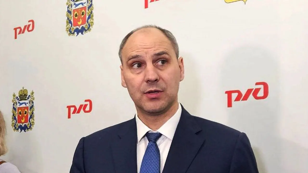 Губернатор сообщил, что в 2025 году на помощь военнослужащим и их семьям направлено более 30 млрд рублей — почти в три раза больше, чем за два предыдущих года вместе.