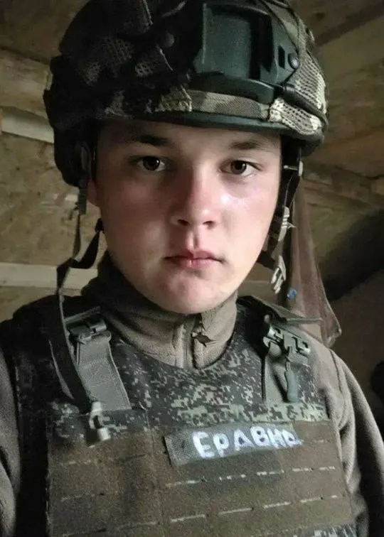 18-летний Никита Малышев из Еравнинского района Бурятии погиб 12 июня в Запорожской области. Контракт подписал на следующий день после своего 18‑летия; остались мать, брат и четыре сестры.
