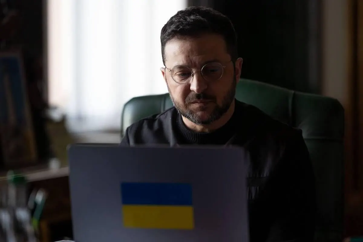 Президент Украины сообщил о попытках Москвы скрыть мобилизацию и усилить давление через договорённости с Западом, при этом Киев настаивает на сохранении Донбасса и недопустимости уступок.